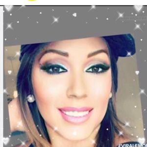 Meet your Posher, Ma